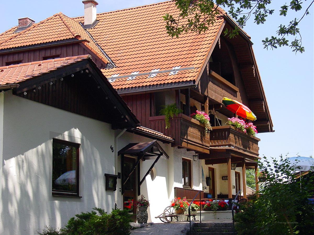 Hotel Zum Zauberkabinett Bad Heilbrunn Kültér fotó