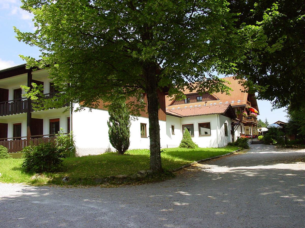 Hotel Zum Zauberkabinett Bad Heilbrunn Kültér fotó